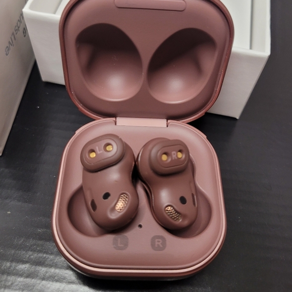 Samsung Buds Live - Picture 6 of 7